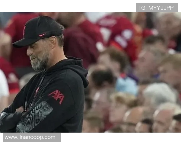 利物浦与拜仁激战正酣比分悬念引发球迷热议